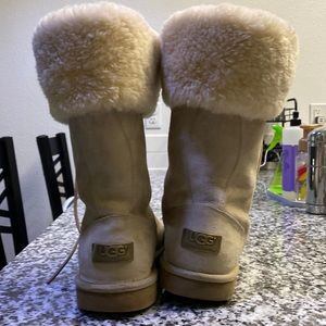 Ugg boots size 8
